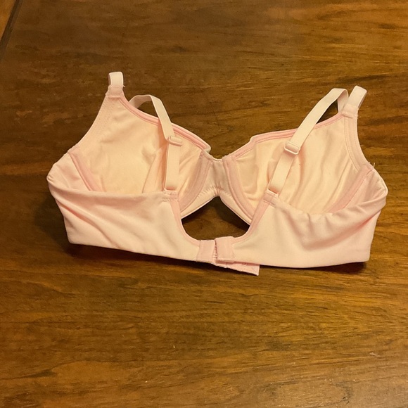 Chic Light Pink Underwire Bra - Picture 2 of 2